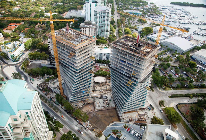 Illustration for article titled How Engineers Are Building Skyscrapers That Seem Physically Impossible